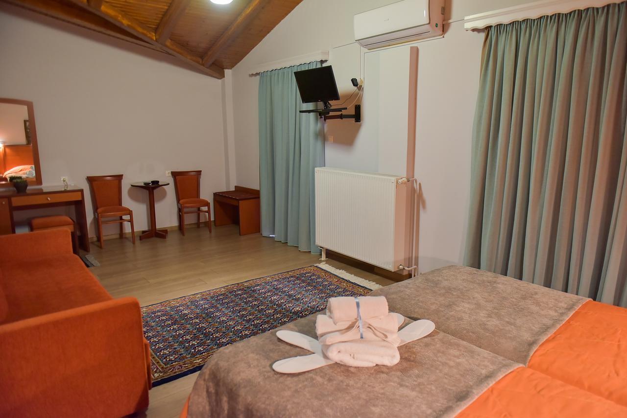 Oscar Hotel Амфилохия Экстерьер фото